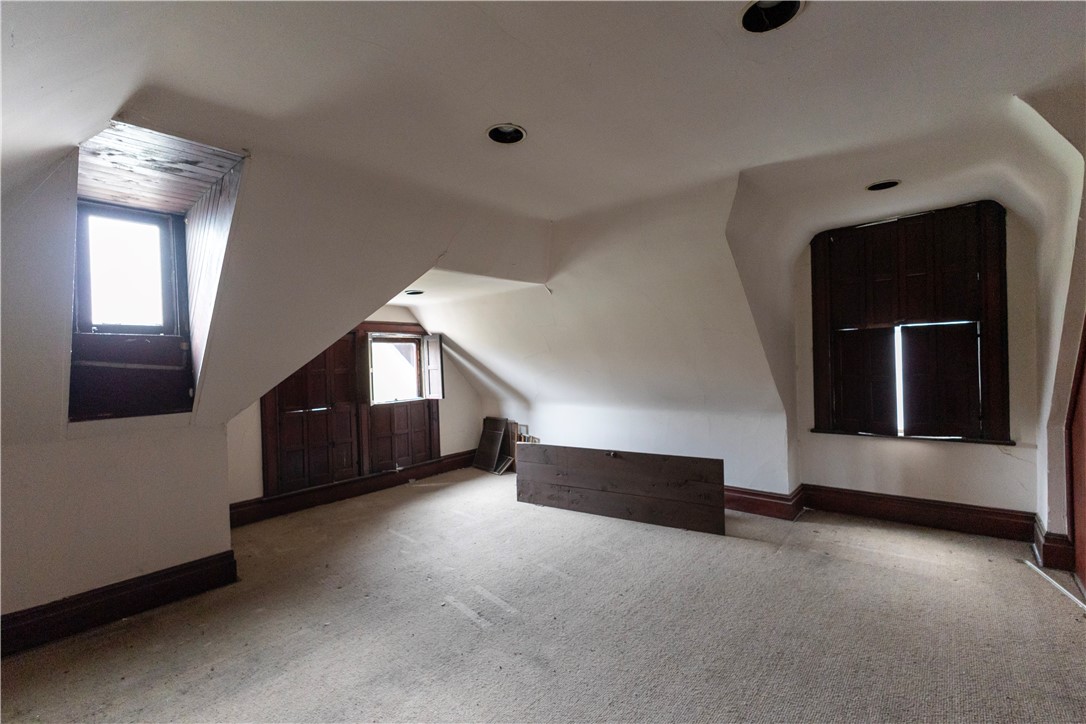 Perry Hilltop, Pennsylvania 15214, United States, 4 Bedrooms Bedrooms, ,2 BathroomsBathrooms,Residential,Contingent,108759