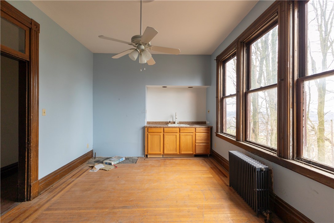 Perry Hilltop, Pennsylvania 15214, United States, 4 Bedrooms Bedrooms, ,2 BathroomsBathrooms,Residential,Contingent,108759