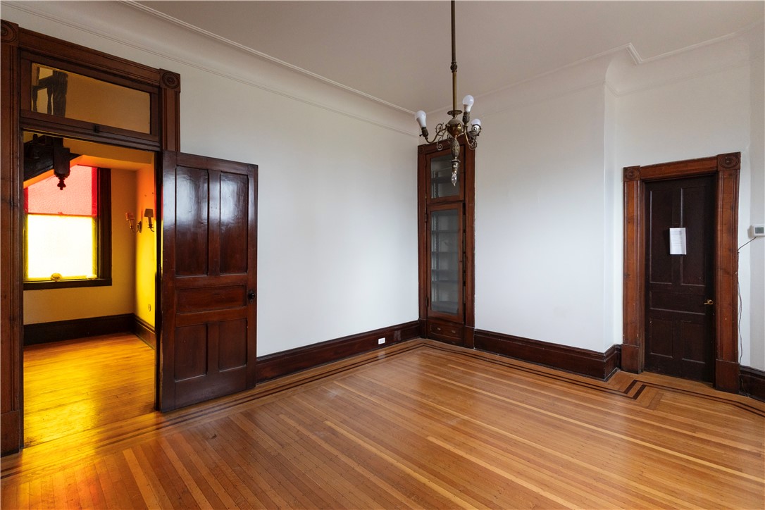 Perry Hilltop, Pennsylvania 15214, United States, 4 Bedrooms Bedrooms, ,2 BathroomsBathrooms,Residential,Contingent,108759