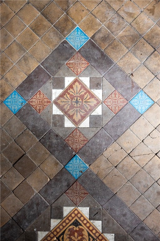 Perry Hilltop, Pennsylvania 15214, United States, 4 Bedrooms Bedrooms, ,2 BathroomsBathrooms,Residential,Contingent,108759