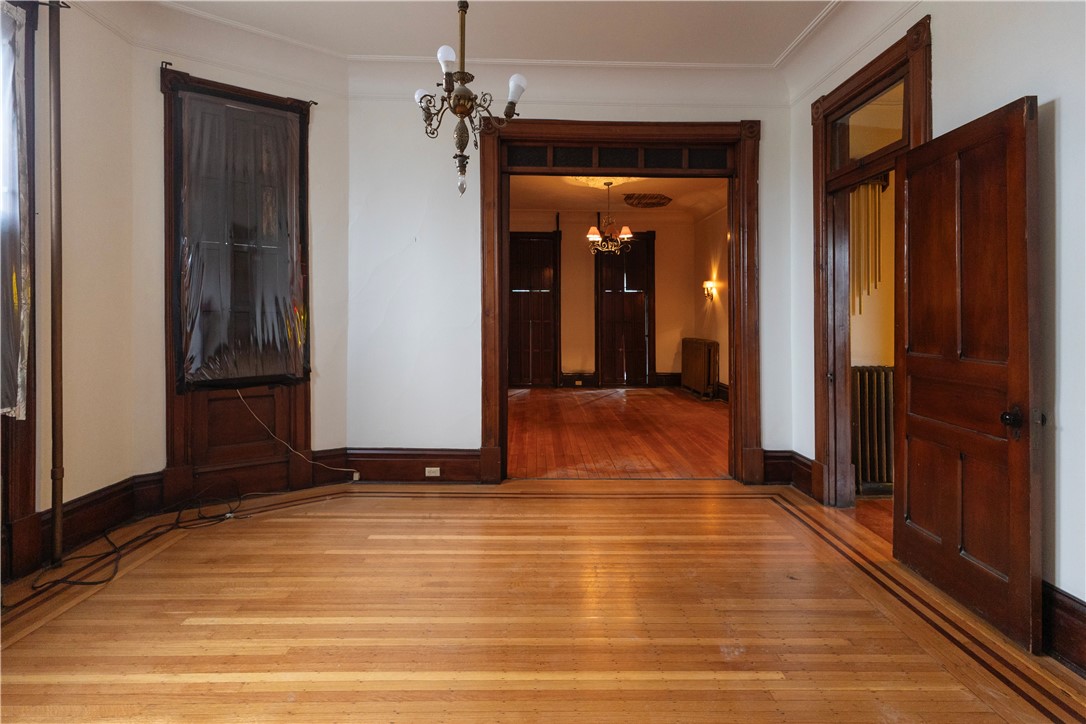 Perry Hilltop, Pennsylvania 15214, United States, 4 Bedrooms Bedrooms, ,2 BathroomsBathrooms,Residential,Contingent,108759