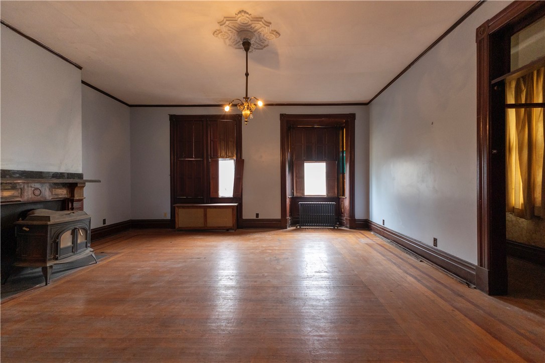 Perry Hilltop, Pennsylvania 15214, United States, 4 Bedrooms Bedrooms, ,2 BathroomsBathrooms,Residential,Contingent,108759