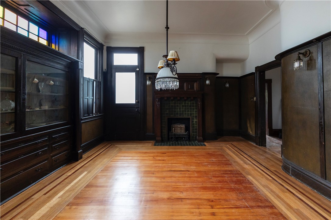 Perry Hilltop, Pennsylvania 15214, United States, 4 Bedrooms Bedrooms, ,2 BathroomsBathrooms,Residential,Contingent,108759