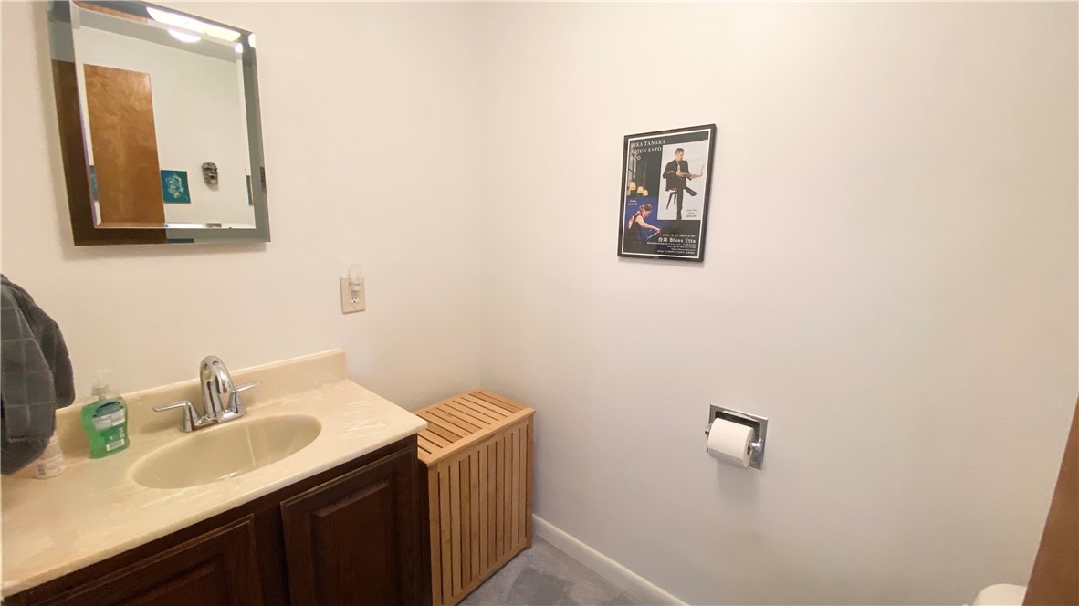 1303 Forest Ave Ave, New Kensington, Pennsylvania image 27