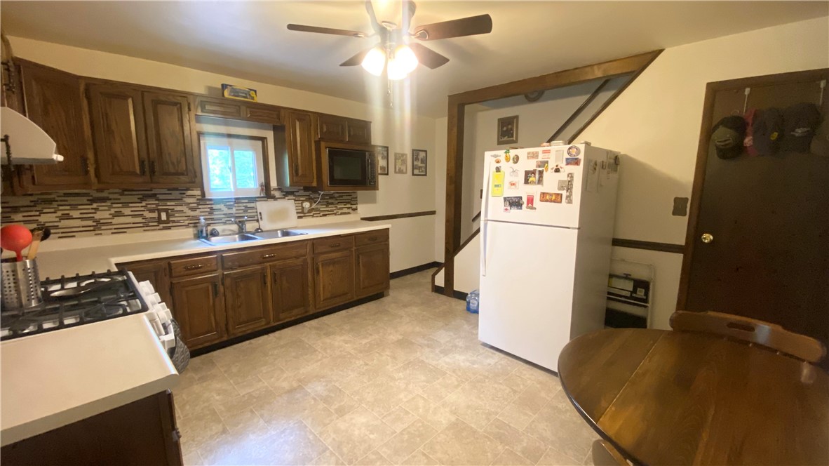 1303 Forest Ave Ave, New Kensington, Pennsylvania image 13