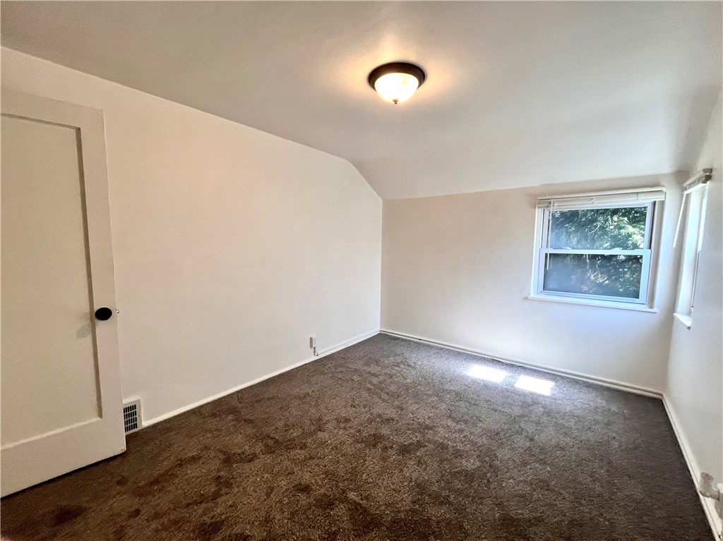 Neville Twp, Pennsylvania 15225, United States, 2 Bedrooms Bedrooms, ,1 BathroomBathrooms,Residential,Active,91540