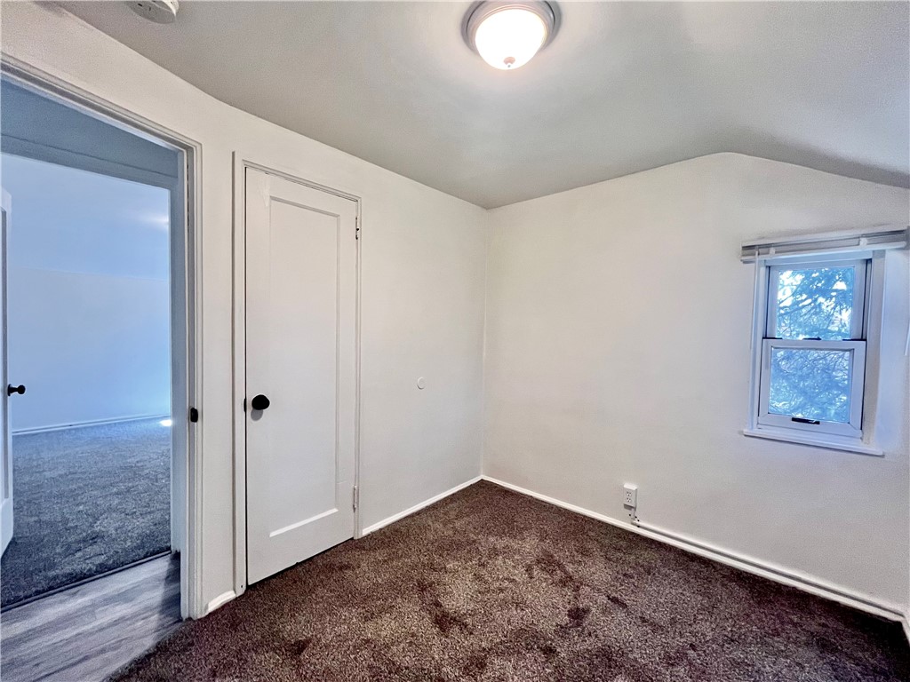 Neville Twp, Pennsylvania 15225, United States, 2 Bedrooms Bedrooms, ,1 BathroomBathrooms,Residential,Active,91540