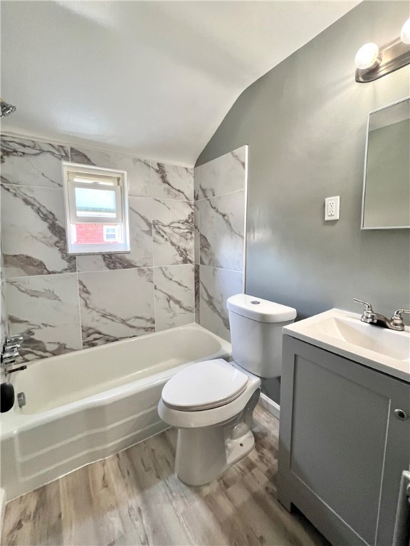 Neville Twp, Pennsylvania 15225, United States, 2 Bedrooms Bedrooms, ,1 BathroomBathrooms,Residential,Active,91540