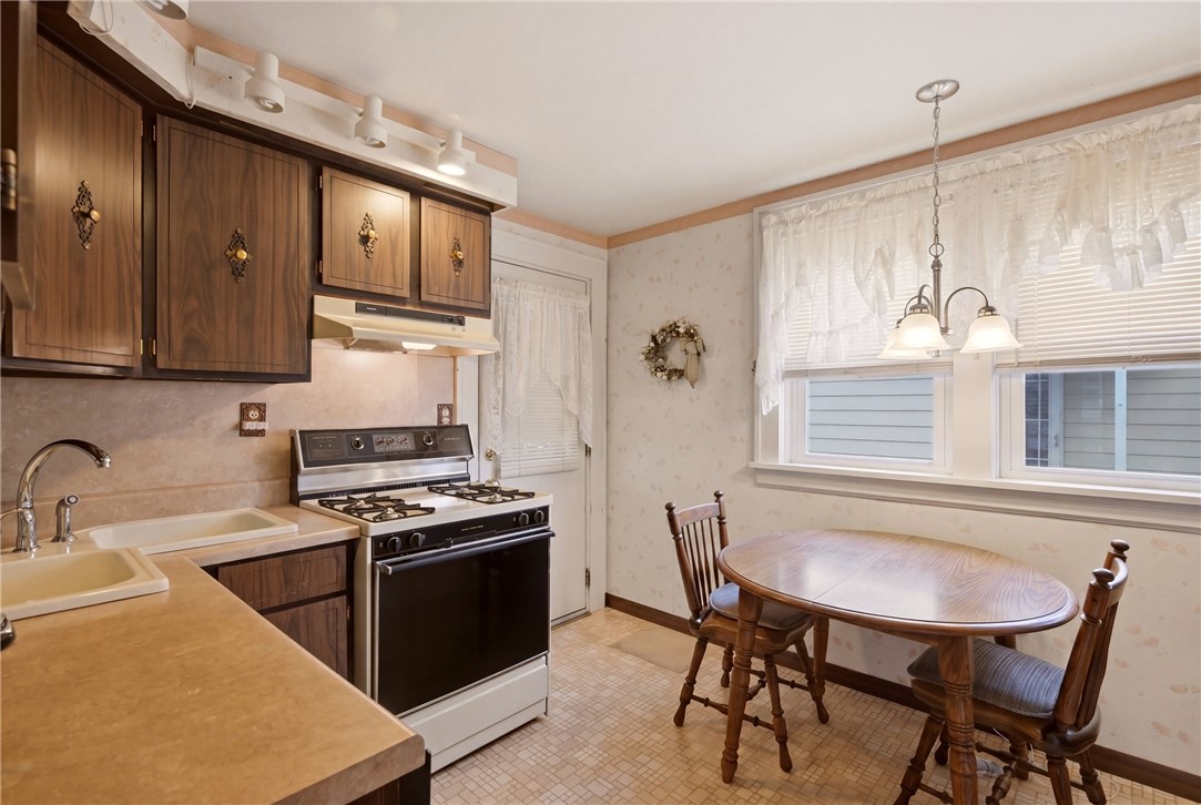 522 E Winter Ave
