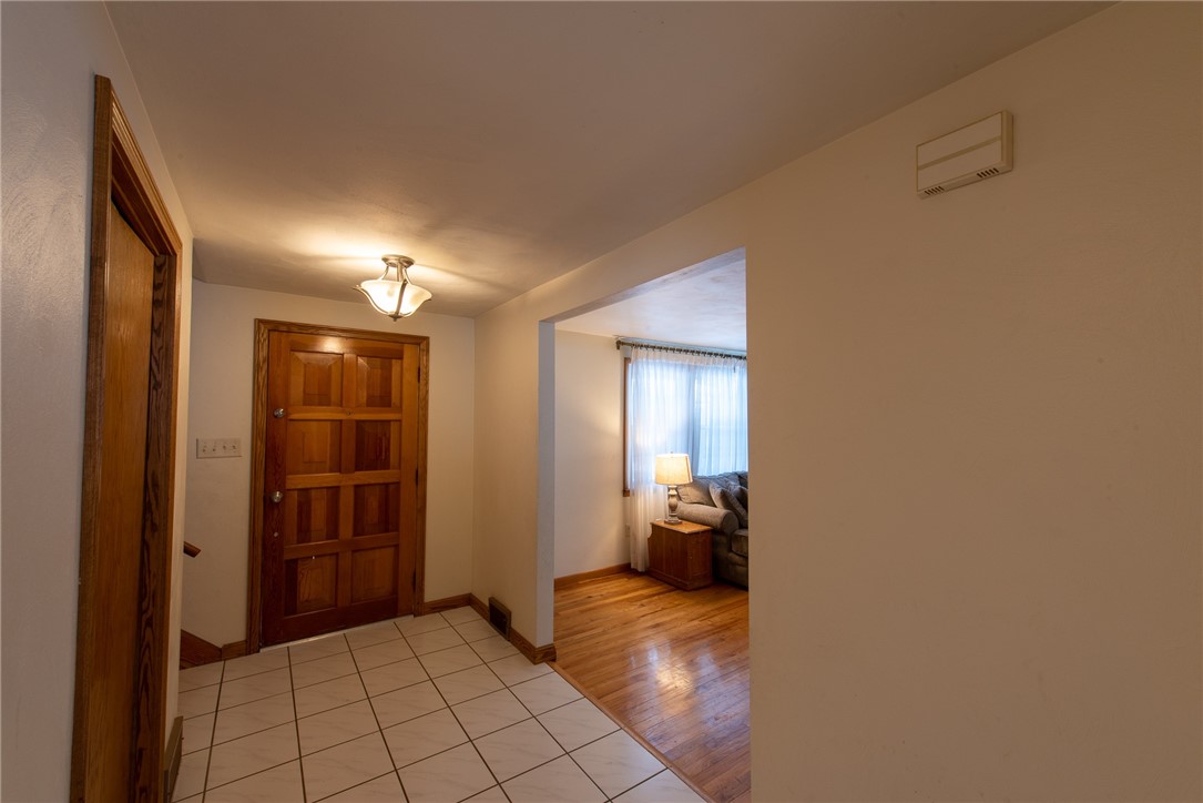 Allegheny Twp, Pennsylvania 15656, United States, 4 Bedrooms Bedrooms, ,3 BathroomsBathrooms,Residential,Active,256639