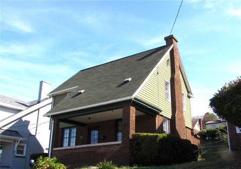 Photo of 717 1st St, Verona, PA 15147 (MLS # 1724004)