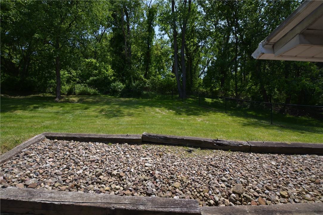 Robinson Twp - Nwa, Pennsylvania 15136, United States, 2 Bedrooms Bedrooms, ,1 BathroomBathrooms,Residential,Active,142595
