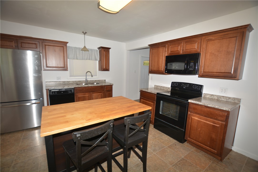 Robinson Twp - Nwa, Pennsylvania 15136, United States, 2 Bedrooms Bedrooms, ,1 BathroomBathrooms,Residential,Active,142595