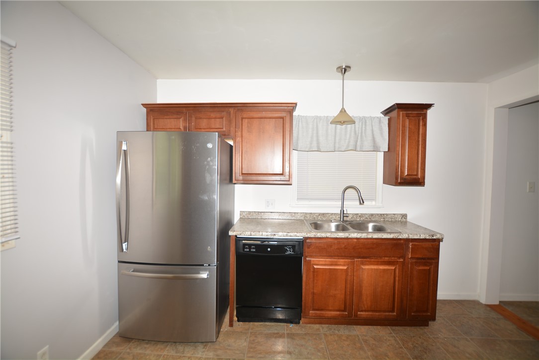Robinson Twp - Nwa, Pennsylvania 15136, United States, 2 Bedrooms Bedrooms, ,1 BathroomBathrooms,Residential,Active,142595