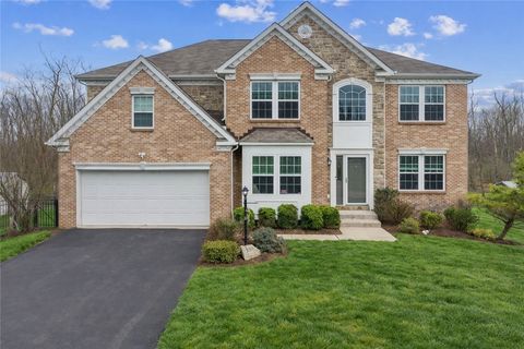 Photo of 220 Williamsburg Dr, Elizabeth, PA 15037 (MLS # 1746646)