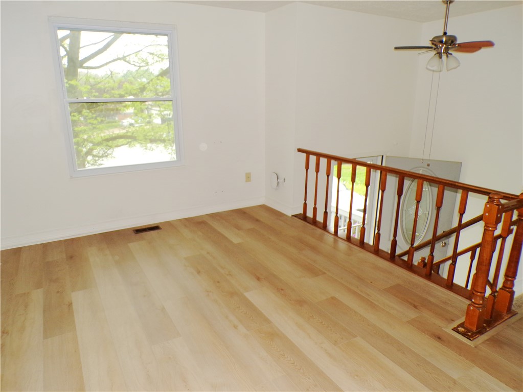 309 Larkwood Ct