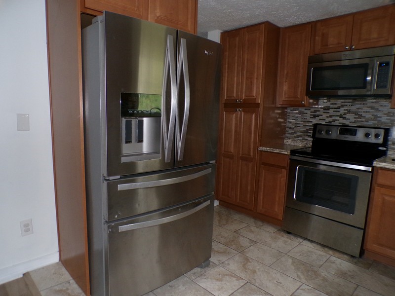 309 Larkwood Ct
