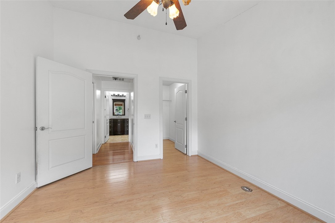 Murrysville, Pennsylvania 15626, United States, 2 Bedrooms Bedrooms, ,2 BathroomsBathrooms,Residential,Active,195498