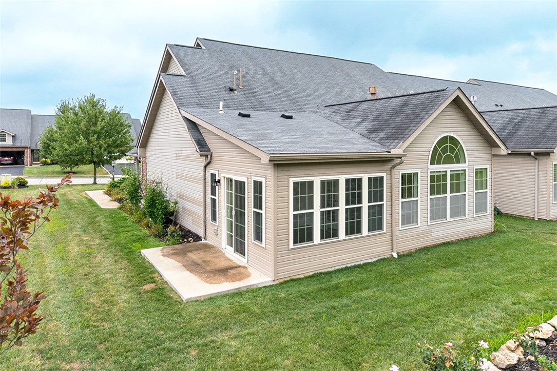 Murrysville, Pennsylvania 15626, United States, 2 Bedrooms Bedrooms, ,2 BathroomsBathrooms,Residential,Active,195498