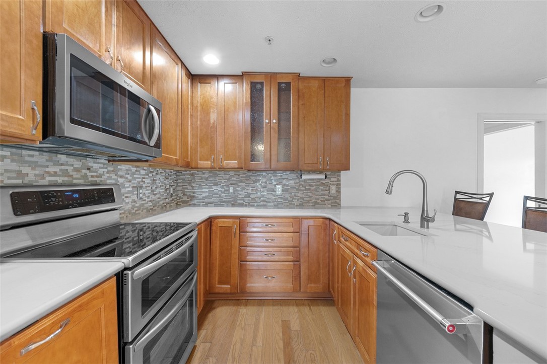 Murrysville, Pennsylvania 15626, United States, 2 Bedrooms Bedrooms, ,2 BathroomsBathrooms,Residential,Active,195498