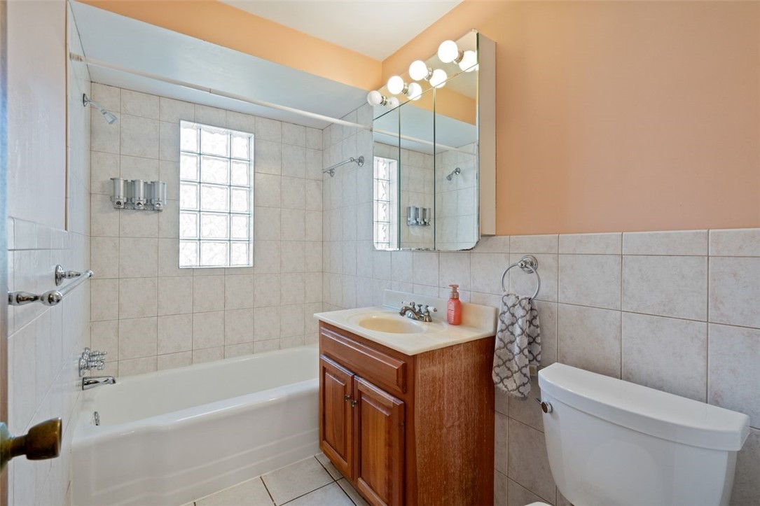 3924 Edge Road Rd, Brentwood, Pennsylvania image 17