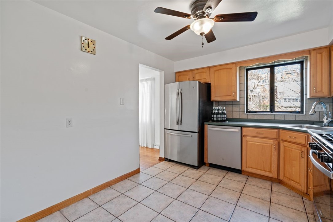 3924 Edge Road Rd, Brentwood, Pennsylvania image 11