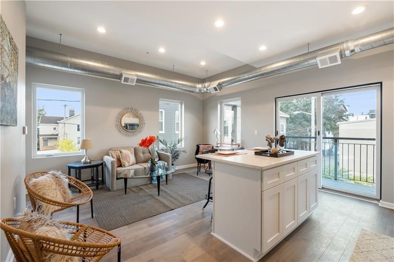 3809 Liberty Ave Ave #308, Lawrenceville, Pennsylvania image 2