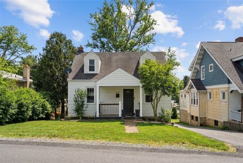 2735 Bertha St Bethel Park PA 15102