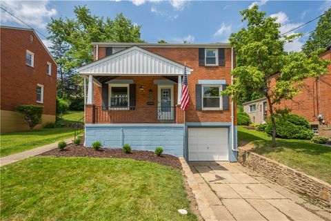 Photo of 58 Garden Ter, Pittsburgh, PA 15221 (MLS # 1731464)