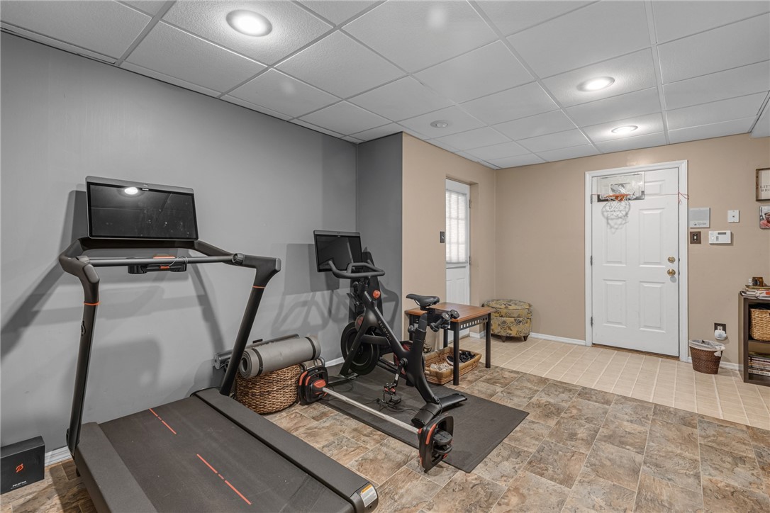 Ohio Twp, Pennsylvania 15237, United States, 4 Bedrooms Bedrooms, ,3 BathroomsBathrooms,Residential,Active,38741