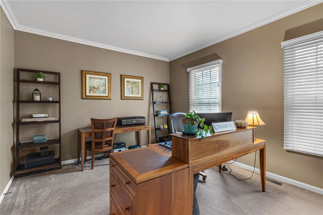 Ohio Twp, Pennsylvania 15237, United States, 4 Bedrooms Bedrooms, ,3 BathroomsBathrooms,Residential,Active,38741