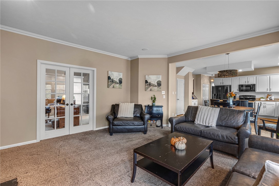 Ohio Twp, Pennsylvania 15237, United States, 4 Bedrooms Bedrooms, ,3 BathroomsBathrooms,Residential,Active,38741