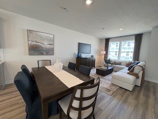 403 N Harmon Court Model Home by DR HORTON