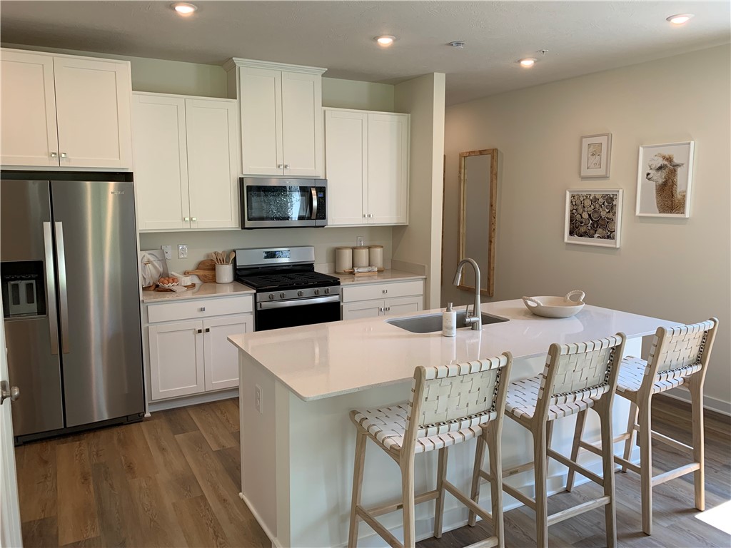 130 Scotland Lane 103D