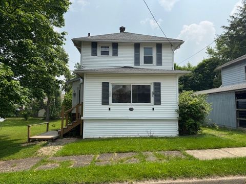 Homes For Sale - 521 Mcclure Ave<br/> Mercer County, Sharon, PA 16146