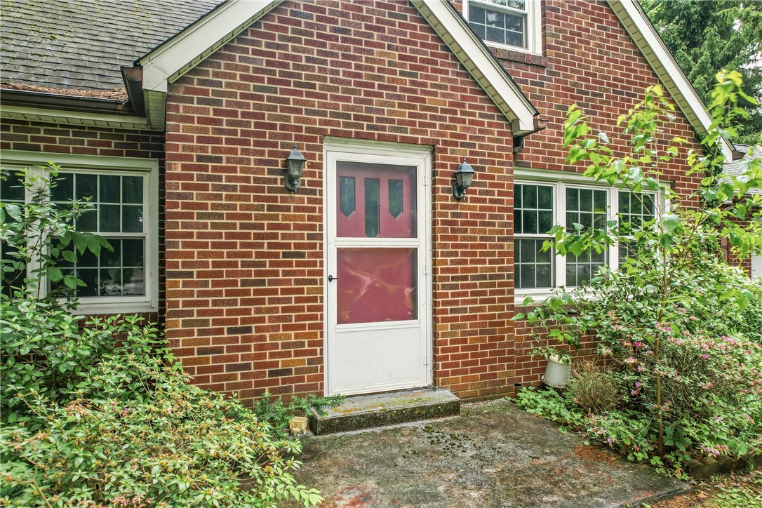1060 S Hermitage Rd