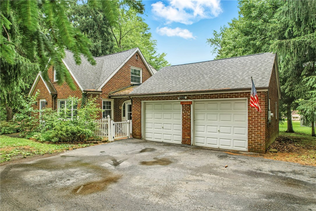 1060 S Hermitage Rd