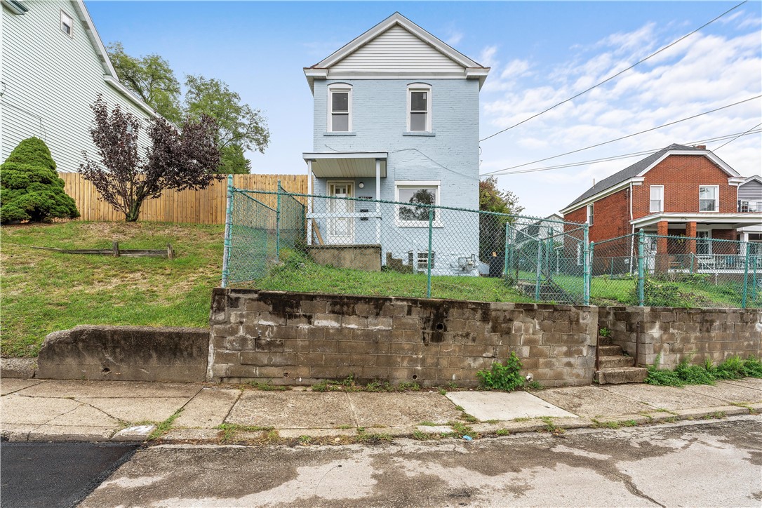 2935 Devlin St St, Arlington, Pennsylvania image 2