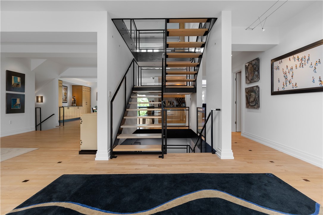 Photo 6 of 18 of 211&215 N WOODLAND ROAD 211&215 townhome