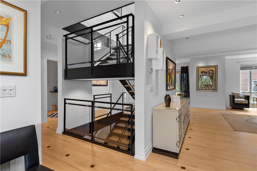 Photo 7 of 18 of 211&215 N WOODLAND ROAD 211&215 townhome