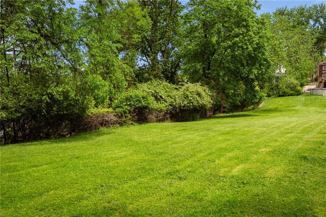Scott Twp - Sal, Pennsylvania 15220, United States, 4 Bedrooms Bedrooms, ,2 BathroomsBathrooms,Residential,Contingent,129820
