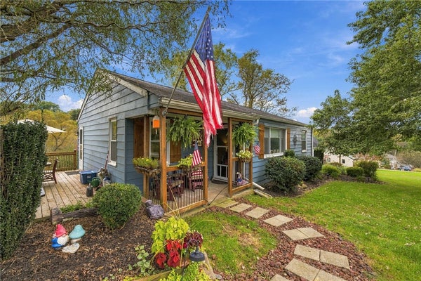 2578 ELGRO RD, GIBSONIA, PA 15044 - Image e0b4a087b288a84fb352b8c64dee56db/308712081