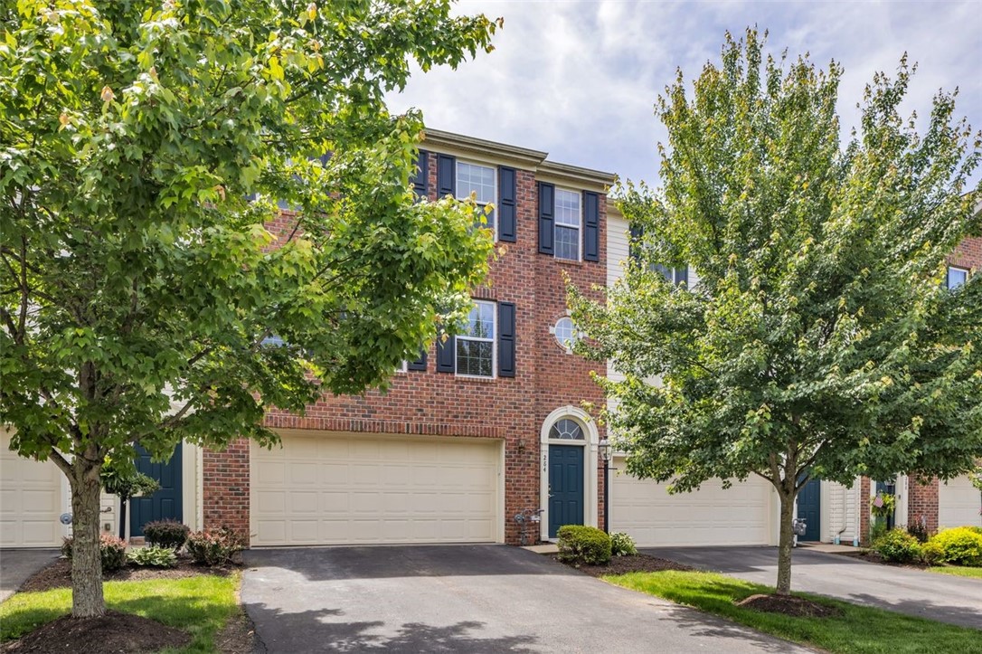 284 Broadstone Dr