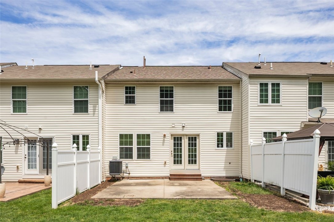 284 Broadstone Dr