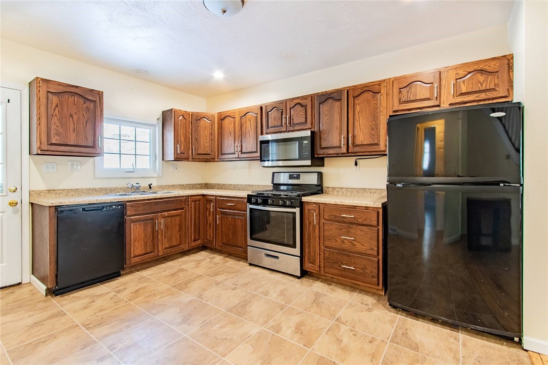 192 Bradys Bend Cemetery Rd