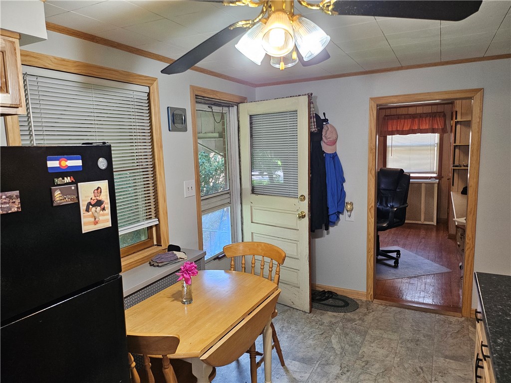 Slippery Rock Boro, Pennsylvania 16057, United States, 5 Bedrooms Bedrooms, ,2 BathroomsBathrooms,Residential,Active,150181