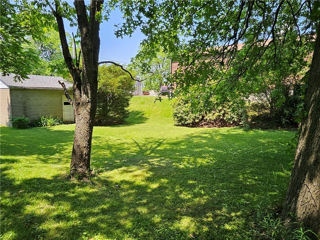 Slippery Rock Boro, Pennsylvania 16057, United States, 5 Bedrooms Bedrooms, ,2 BathroomsBathrooms,Residential,Active,150181