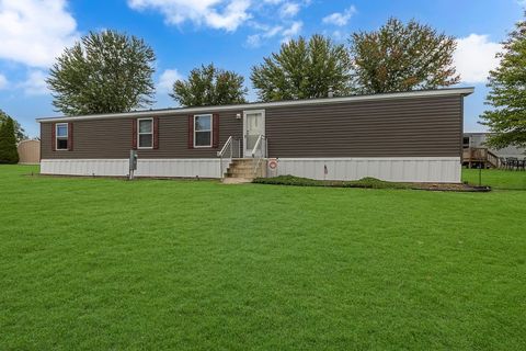 143 Knobvue Dr New Sewickley Twp PA 15042