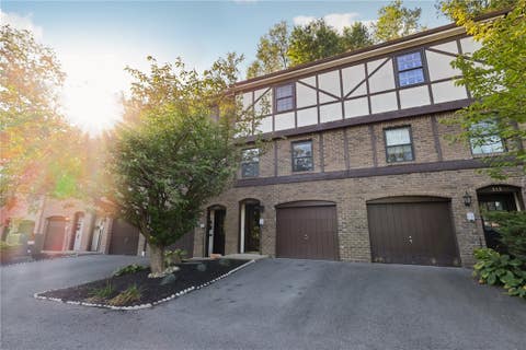 Photo for 311 Newton Sq