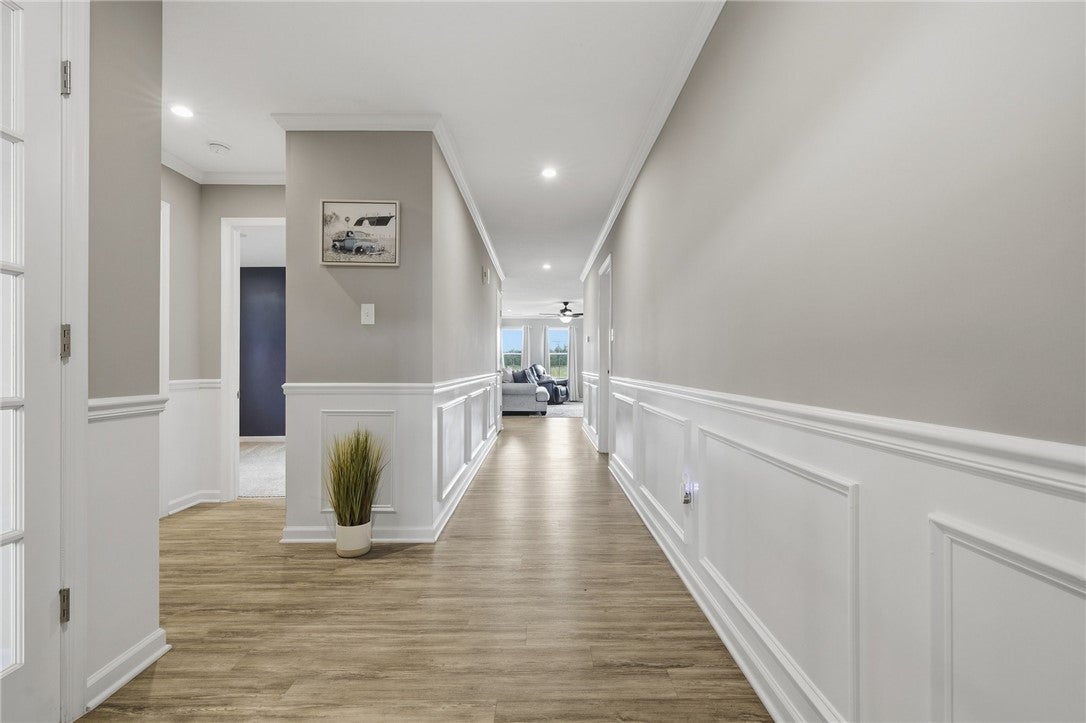 1040 Colonial Drive